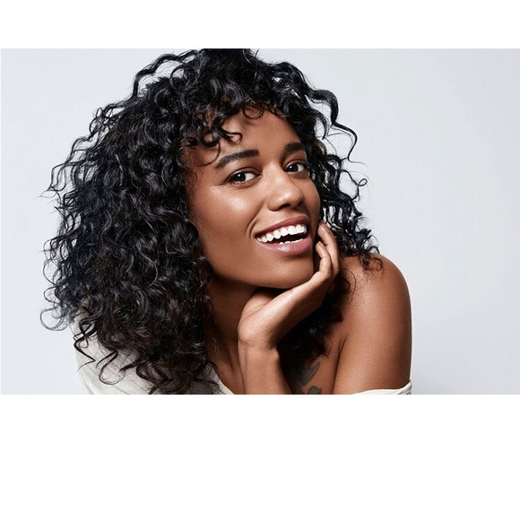 Context matte Lipstick NWT/NIB pretty neutral mauve. Hydrating formula. - Picture 8 of 10